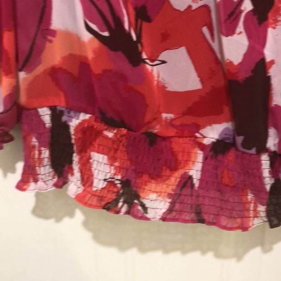 NWOT Ana Ladies Medium floral sheer top with tanks - Picture 5 of 9